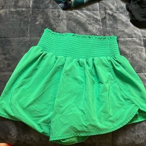 Offline aerie shorts green